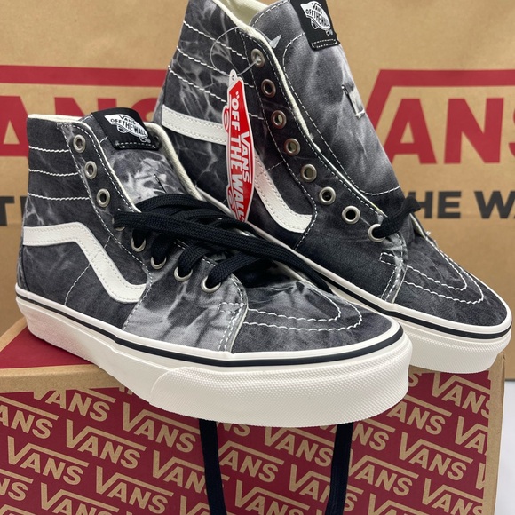 Vans WMNS Sk8-Hi Tapered (Denim Destroy)Black/ Marshmallow Sneakers
VN0A4U169FL - Picture 4 of 16
